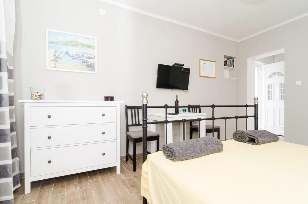 Apartments Porto Della Vita Okuklje Eksteriør bilde
